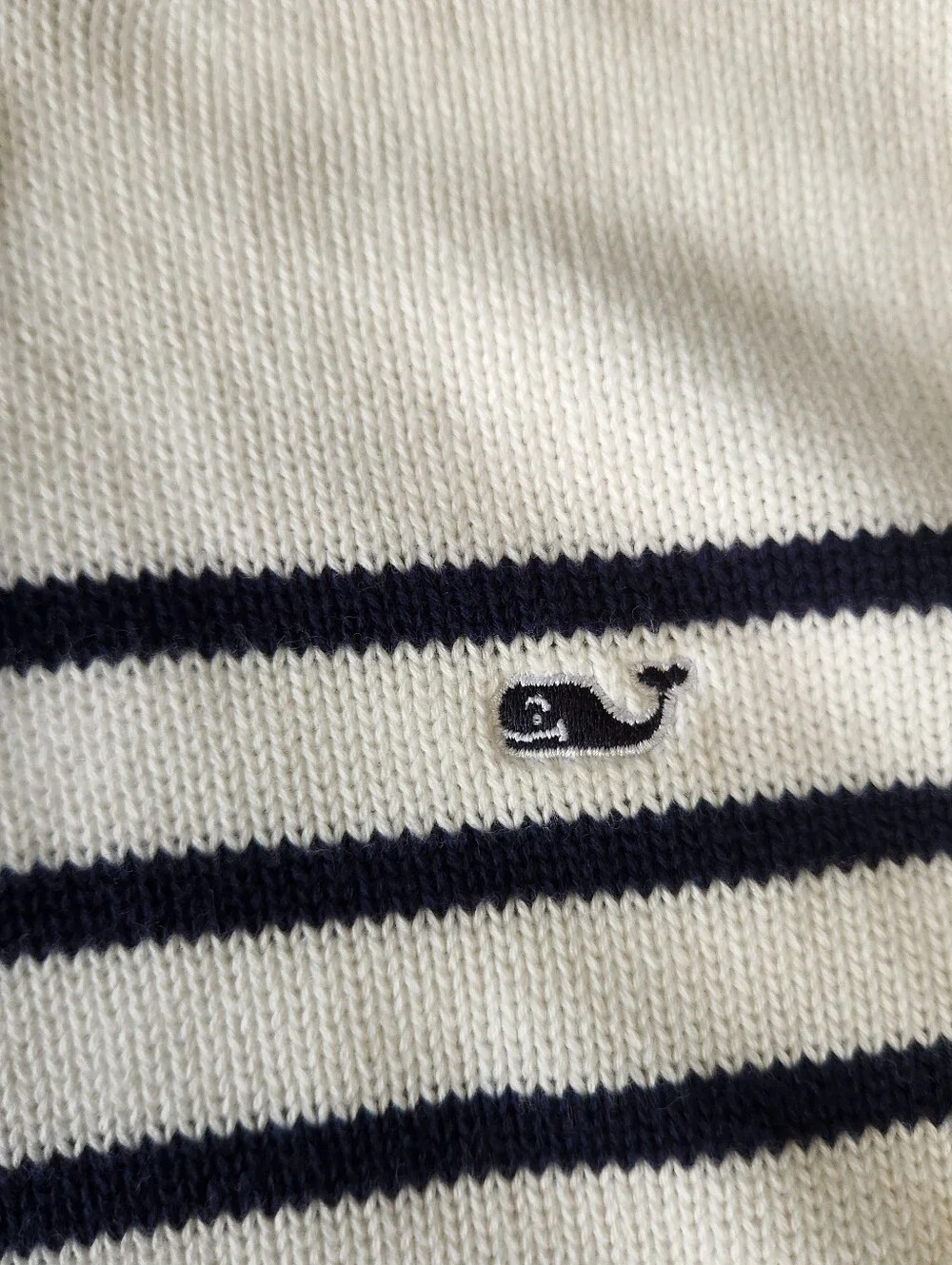 Vineyard Vines NWT  Boys White & Navy Striped Crewneck Sweater